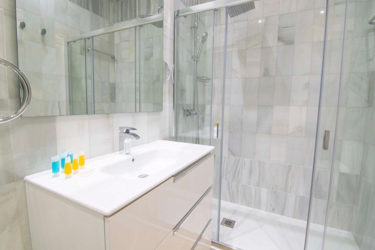 Letmalaga Franquelo Premium Apartment Bagian luar foto
