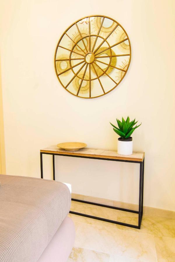 Letmalaga Franquelo Premium Apartment Bagian luar foto